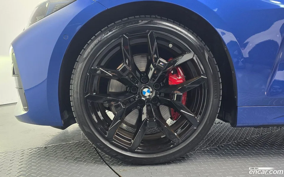 BMW 4 Series 420i M 2025 — thumbnail 5