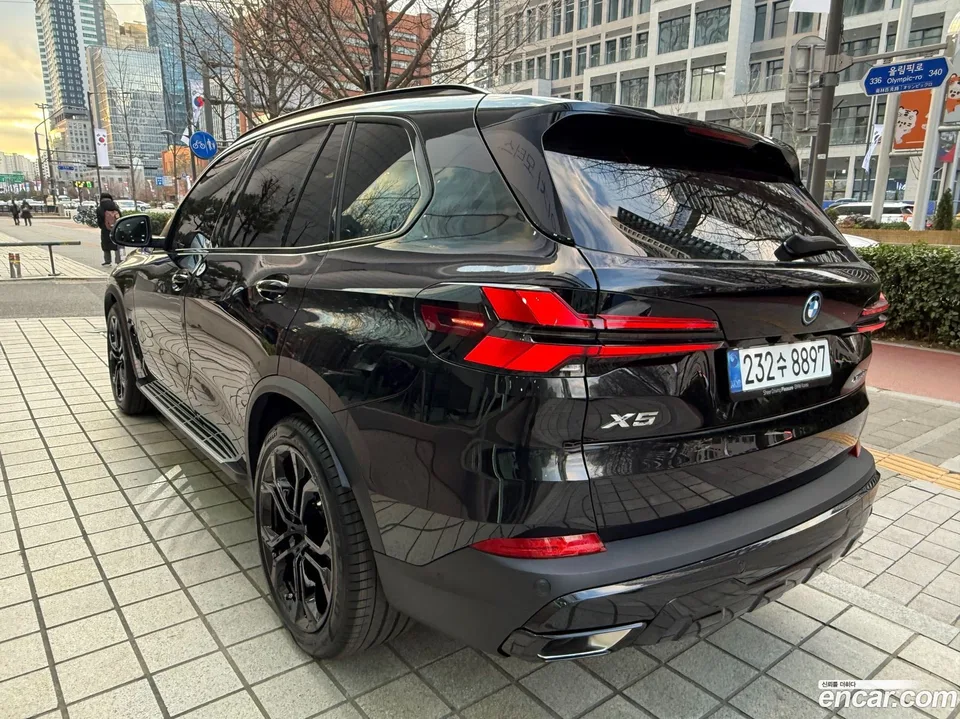 BMW X5 xDrive 50e xLine 2025 — thumbnail 2