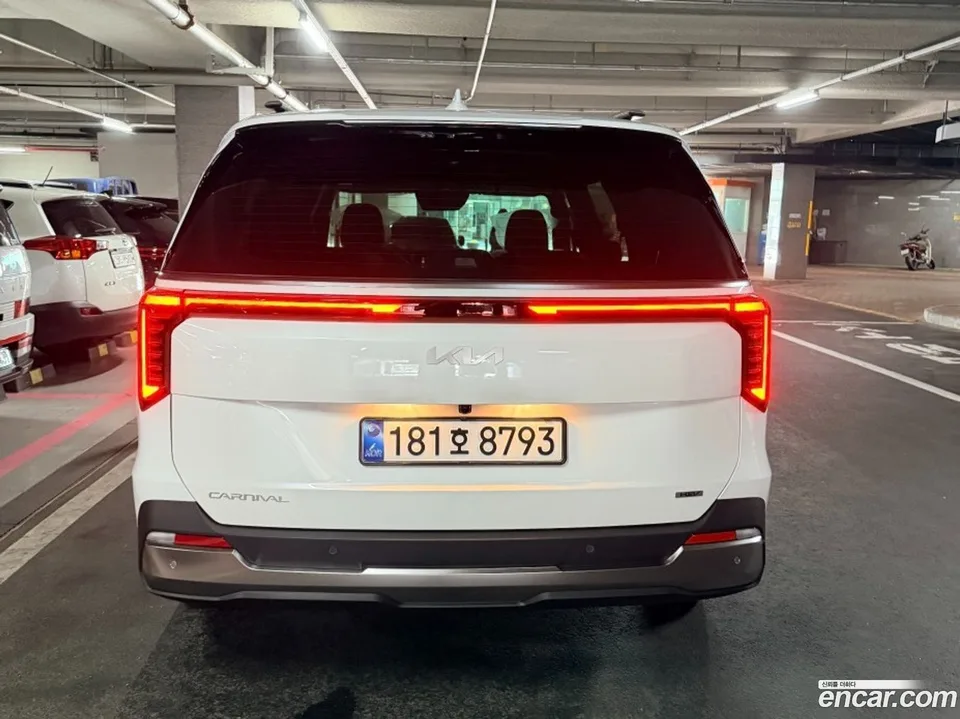 Kia Carnival HEV 9 2026 — thumbnail 4