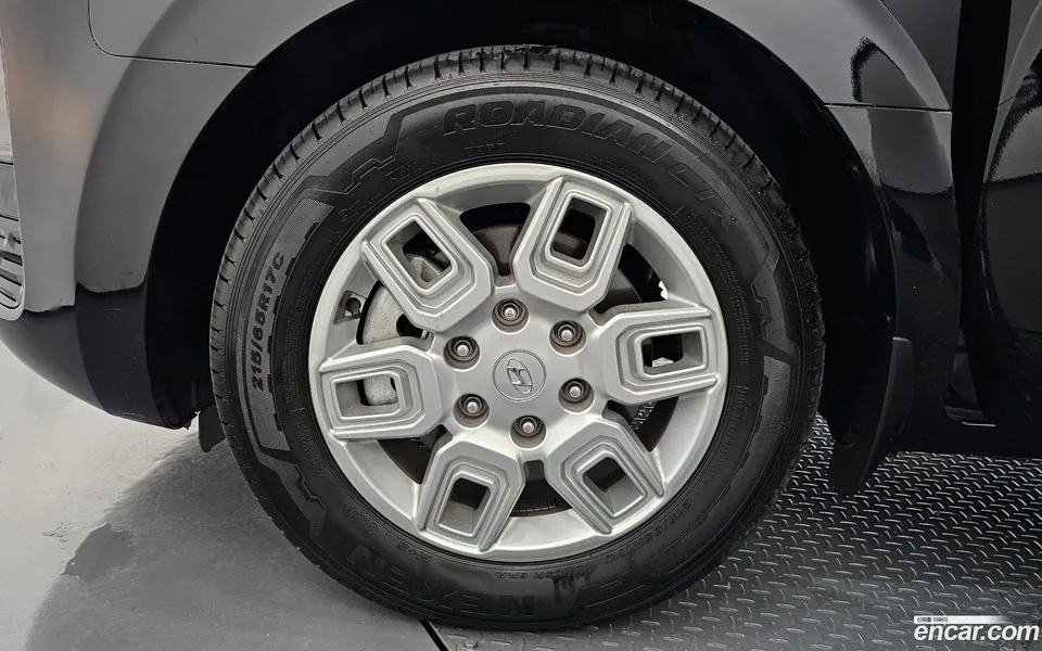 Hyundai Staria L3.5 11 2022 — thumbnail 2