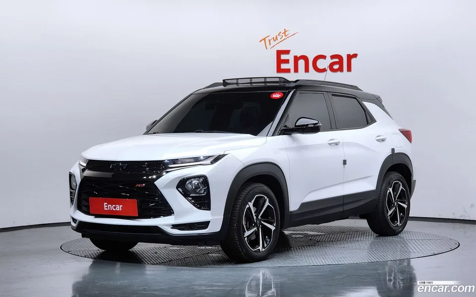 Chevrolet Trailblazer 1.3 2WD 2022 — photo 1, buy with delivery to Moscow
