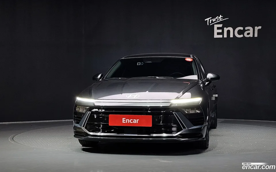 Hyundai Sonata The Edge 1.6 2024 — thumbnail 3