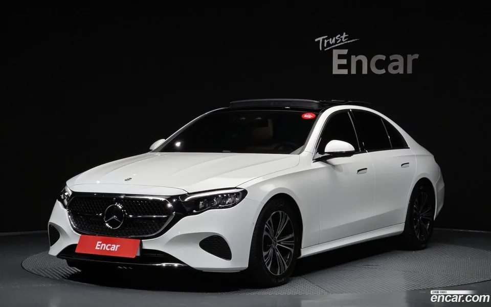 Mercedes-Benz E-Class E200 2025 — photo 1, buy with delivery to Moscow