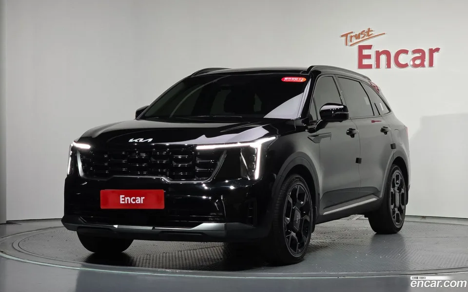 Kia Sorento 2.5T 4WD 2024 — фото 1, купить с доставкой в Москву