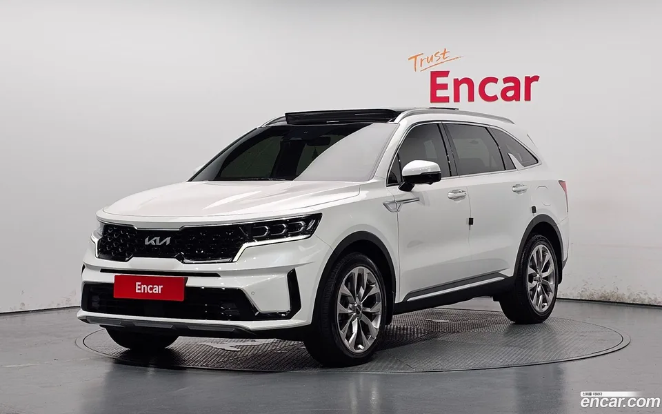 Kia Sorento 2.5T 2WD 2022 — photo 1, buy with delivery to Moscow