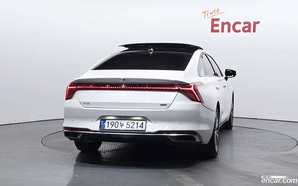 Kia K8 Hybrid 2023 — thumbnail 4