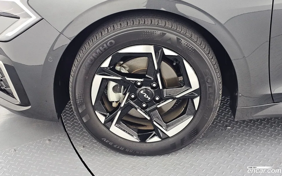 Kia K5 2.0 2024 — thumbnail 2