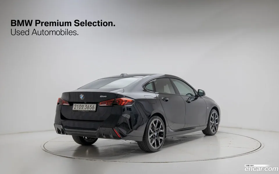 BMW 2 Series Gran Coupe 228 xDrive M 2025 — thumbnail 4