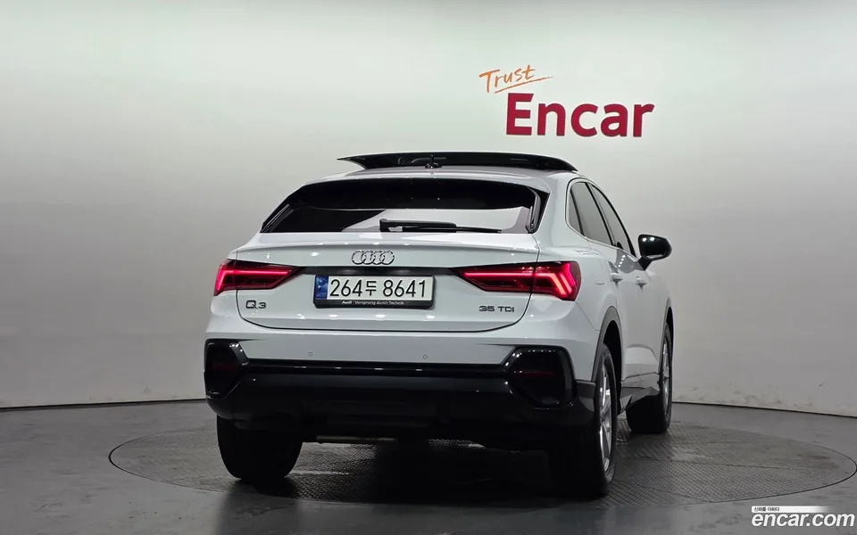 Audi Q3 35 TDI 2023 — thumbnail 4