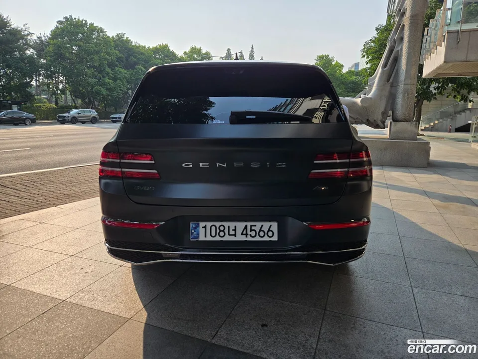 Genesis GV80 2.5T AWD 2025 — thumbnail 4