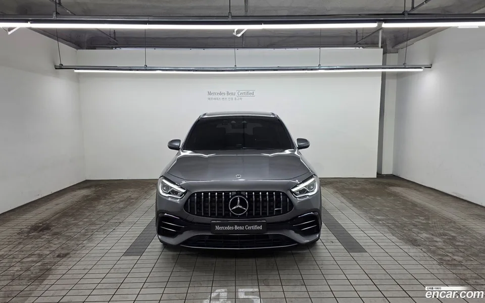 Mercedes-Benz GLA-Class GLA45 AMG 4MATIC+ 2023 — thumbnail 3