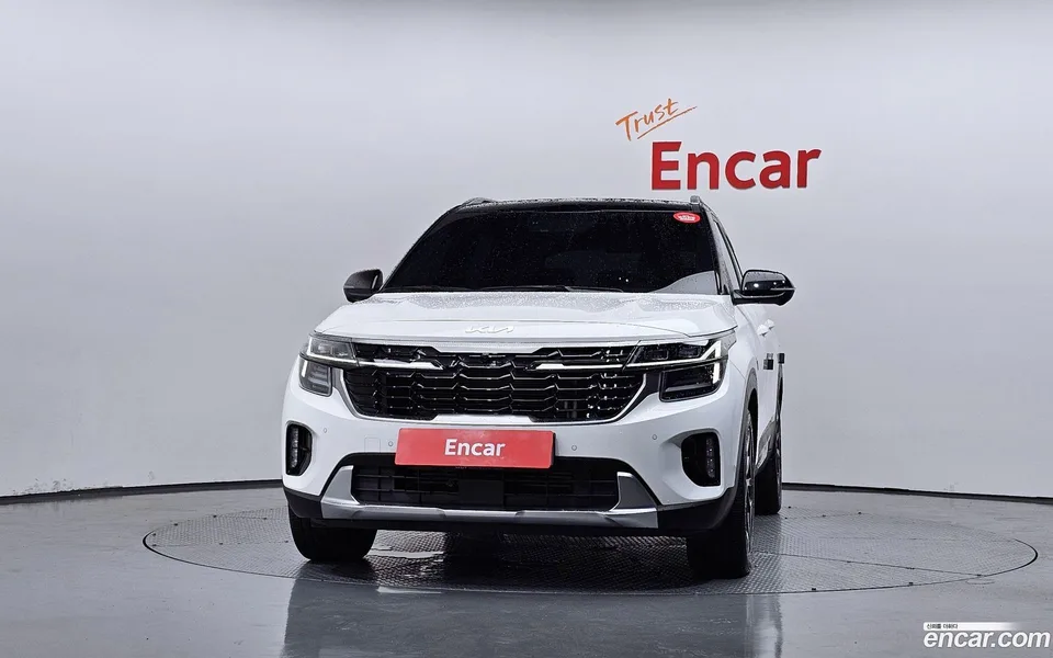 Kia Seltos 1.6 4WD 2024 — thumbnail 3