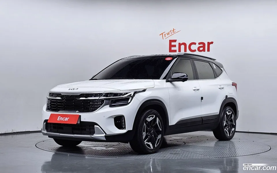 Kia Seltos 1.6 4WD 2024 — photo 1, buy with delivery to Moscow