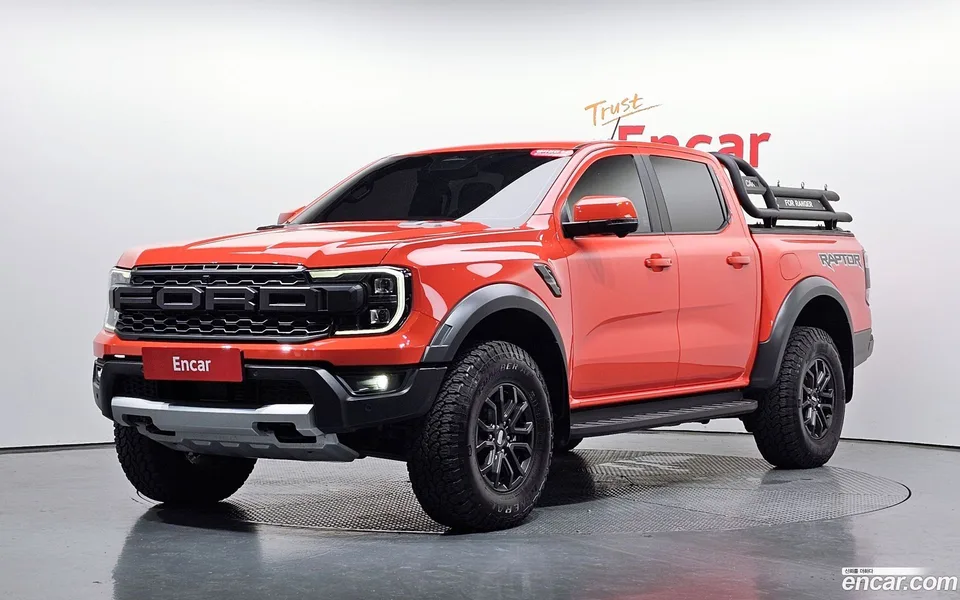 Ford Ranger 2.0 2025 — фото 1, купить с доставкой в Москву