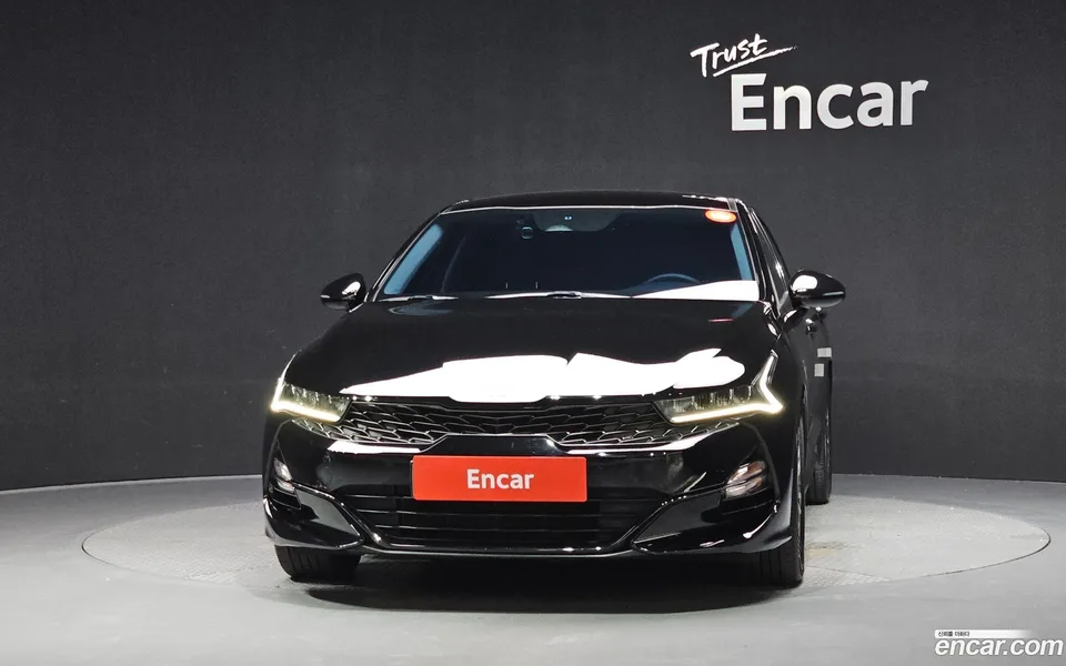 Kia K5 2.0 2023 — thumbnail 3
