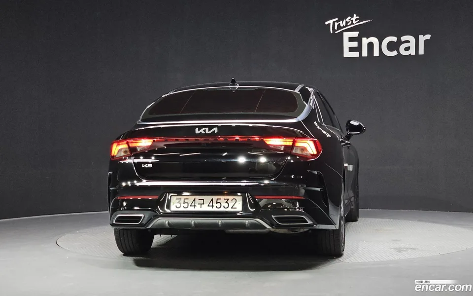 Kia K5 2.0 2023 — thumbnail 4