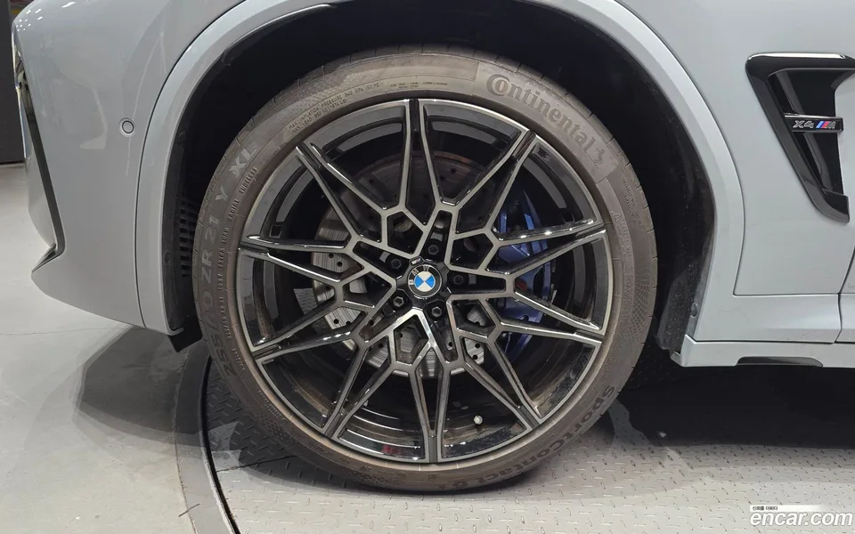 BMW X4 M 3.0 2024 — thumbnail 2