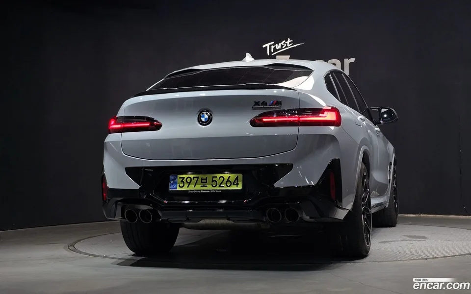 BMW X4 M 3.0 2024 — thumbnail 4