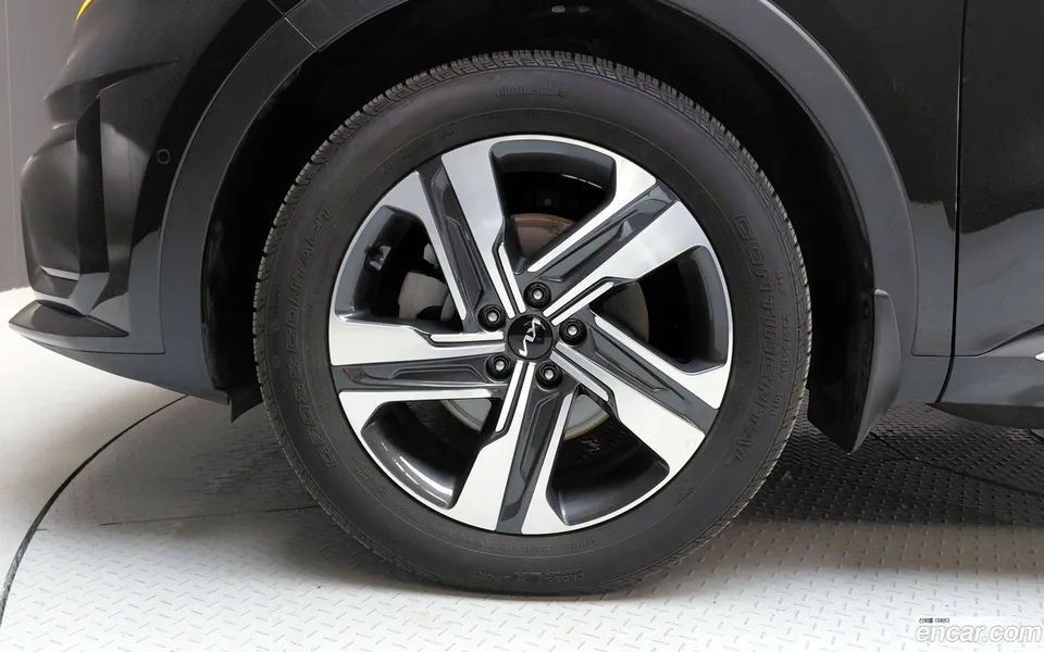 Kia Sorento HEV 1.6 2WD 2023 — thumbnail 2
