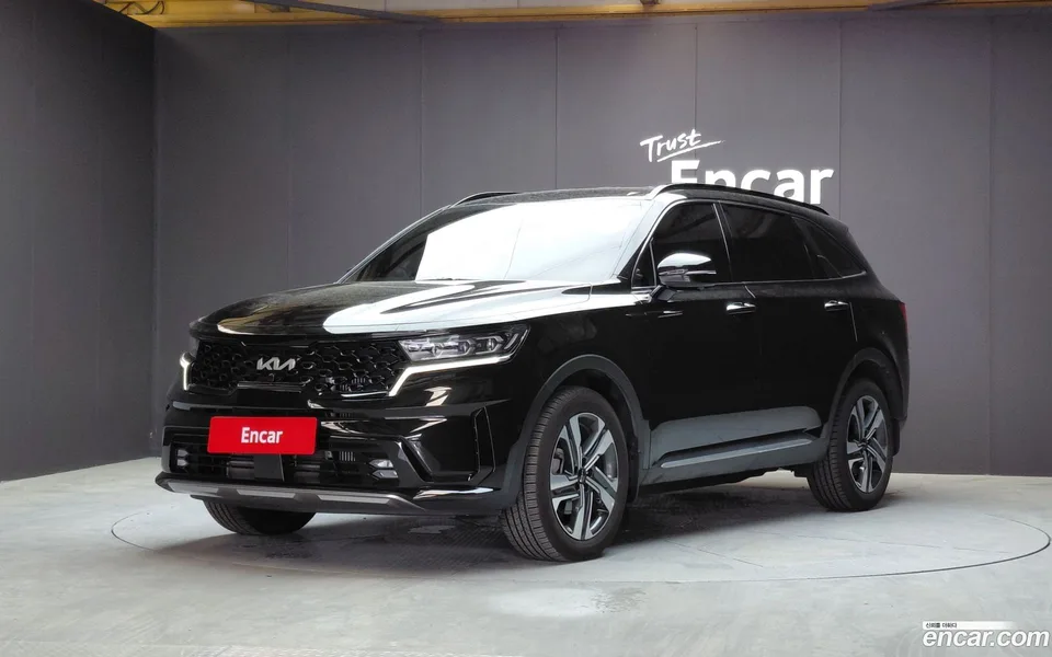 Kia Sorento HEV 1.6 2WD 2023 — photo 1, buy with delivery to Moscow