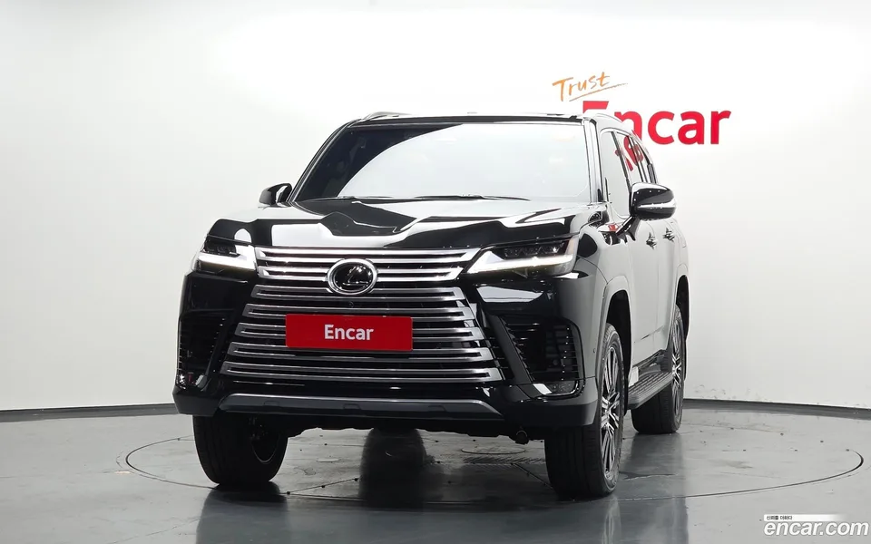 Lexus LX 700h 2026 — thumbnail 3