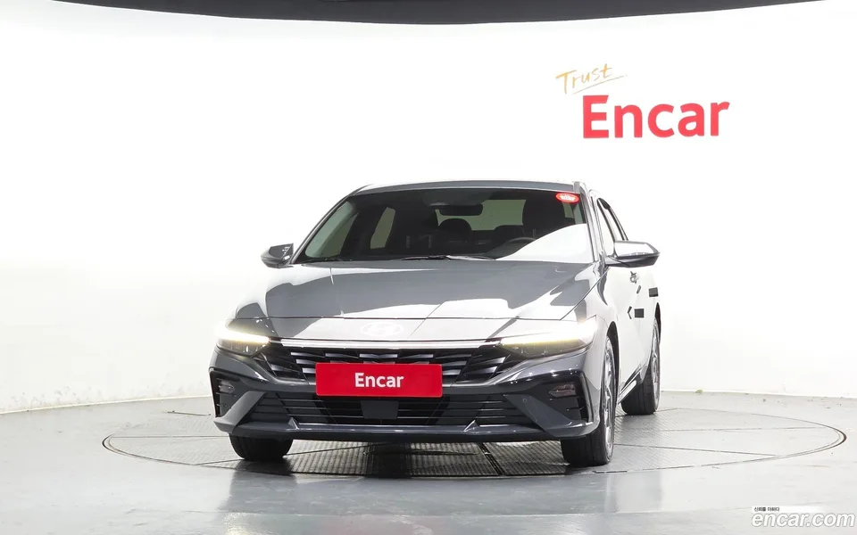 Hyundai Avante CN7 1.6 2025 — thumbnail 3