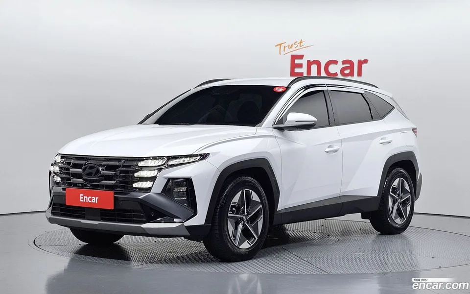 Hyundai Tucson Hybrid NX4 HEV 1.6 2WD 2025 — photo 1, buy with delivery to Moscow