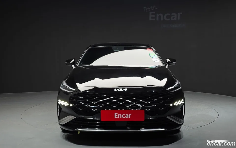 Kia K8 Hybrid 2022 — thumbnail 3
