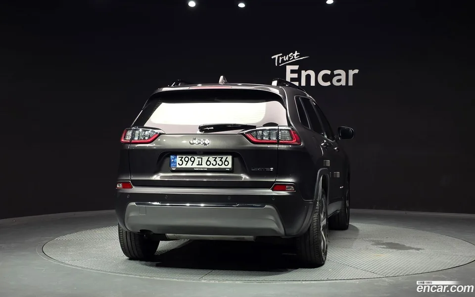 Jeep Cherokee 2.4 2WD 2022 — thumbnail 4