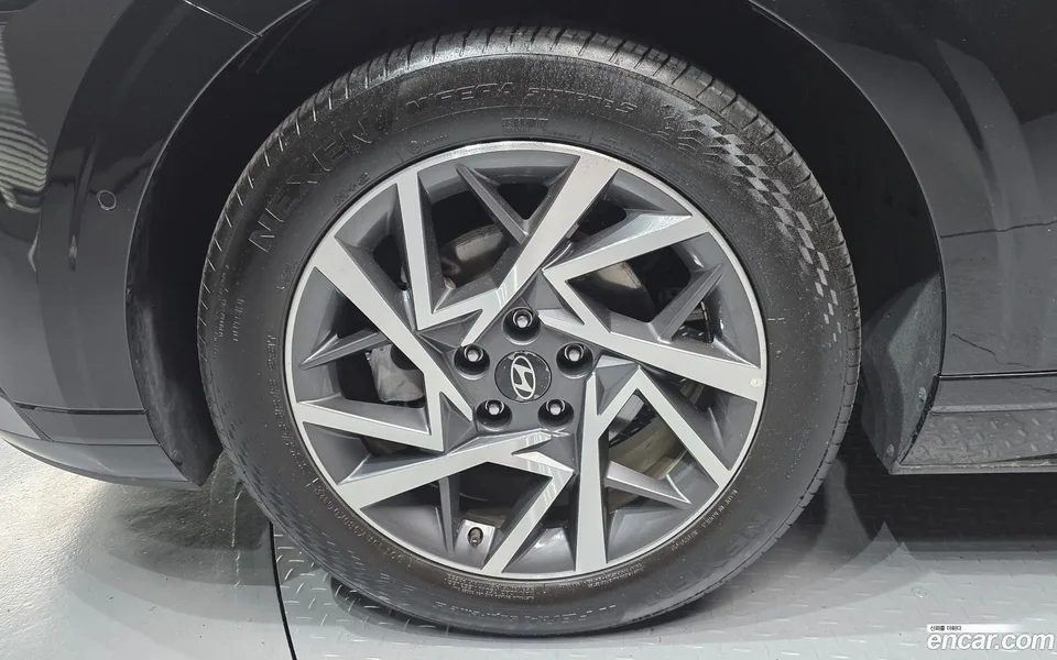 Hyundai Grandeur Hybrid 2025 — thumbnail 2