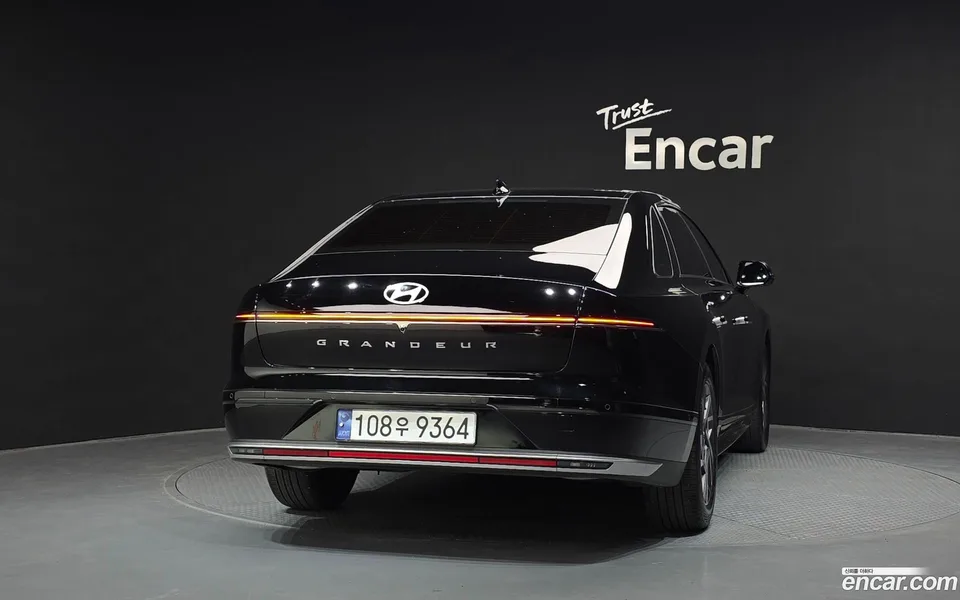 Hyundai Grandeur Hybrid 2025 — thumbnail 4