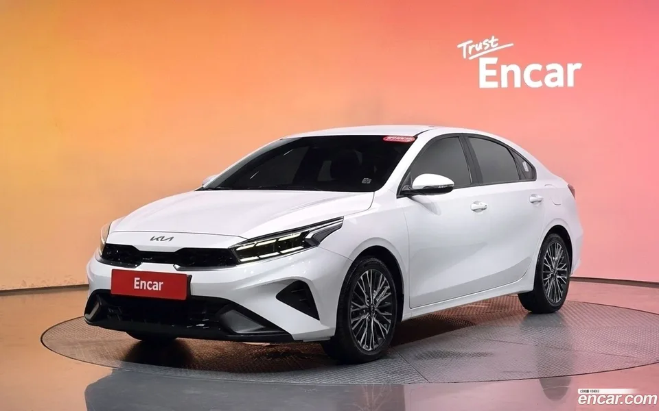 Kia K3 1.6 2022 — photo 1, buy with delivery to Moscow