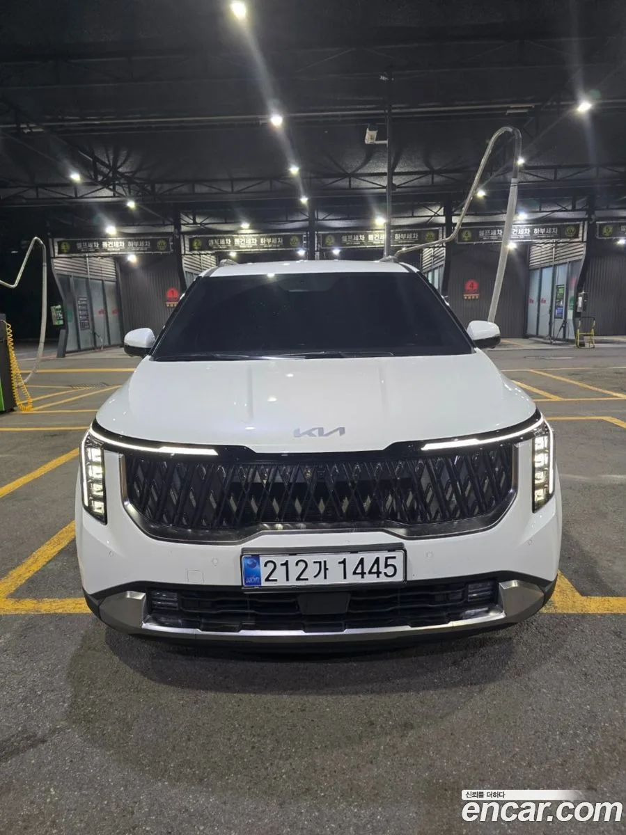 Kia Carnival HEV 9 2026 — photo 1, buy with delivery to Moscow