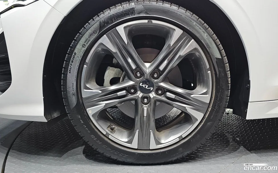 Kia K5 2.0 2022 — thumbnail 5