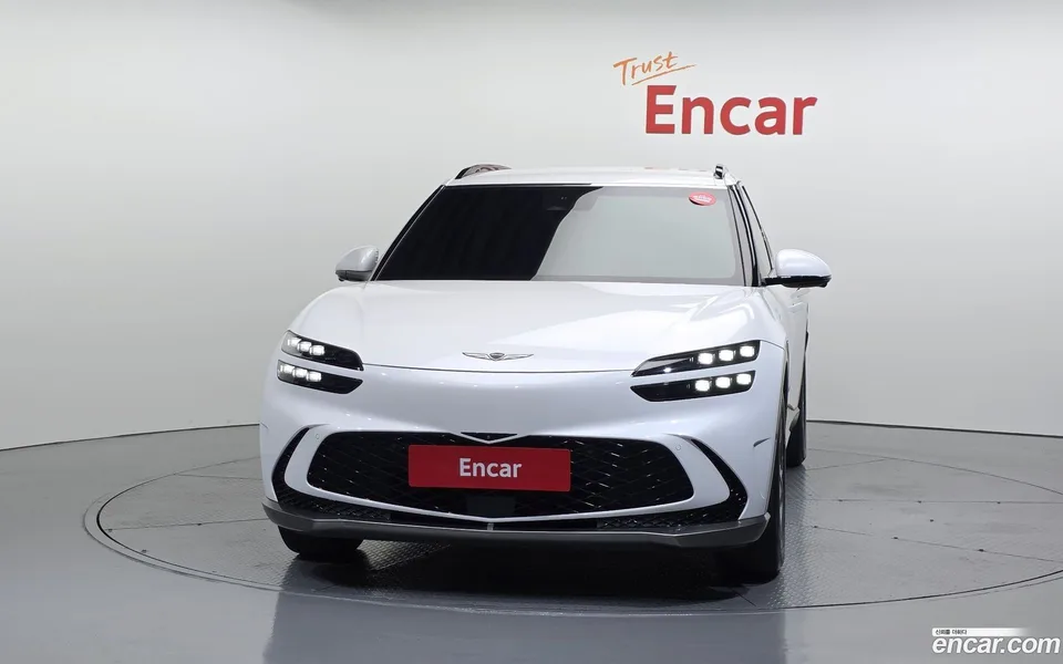 Genesis GV60 2023 — thumbnail 3