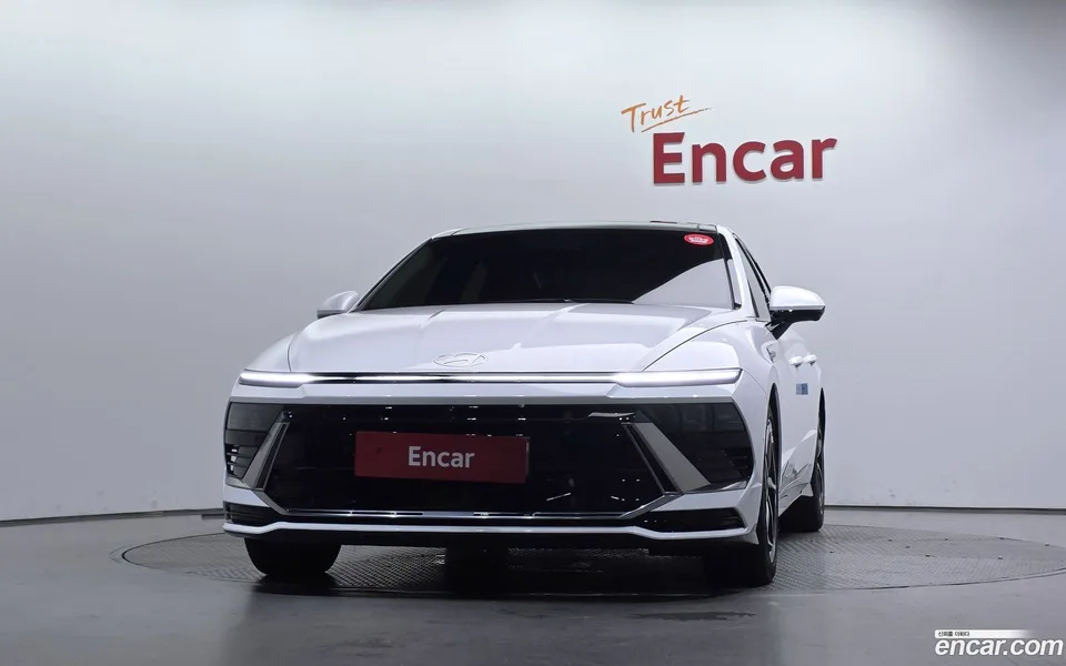 Hyundai Sonata The Edge Hybrid 2025 — thumbnail 3