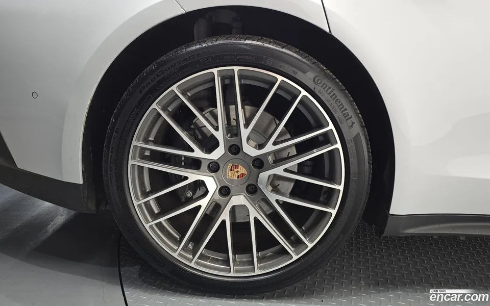 Porsche Panamera (976) 2.9 AWD E- 2025 — thumbnail 5
