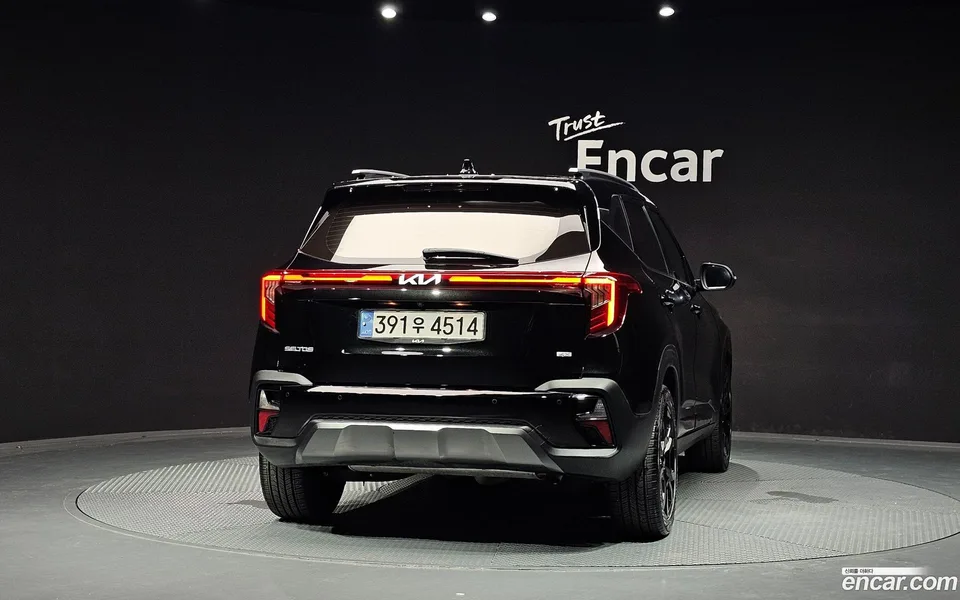 Kia Seltos 1.6 4WD 2024 — миниатюра 4