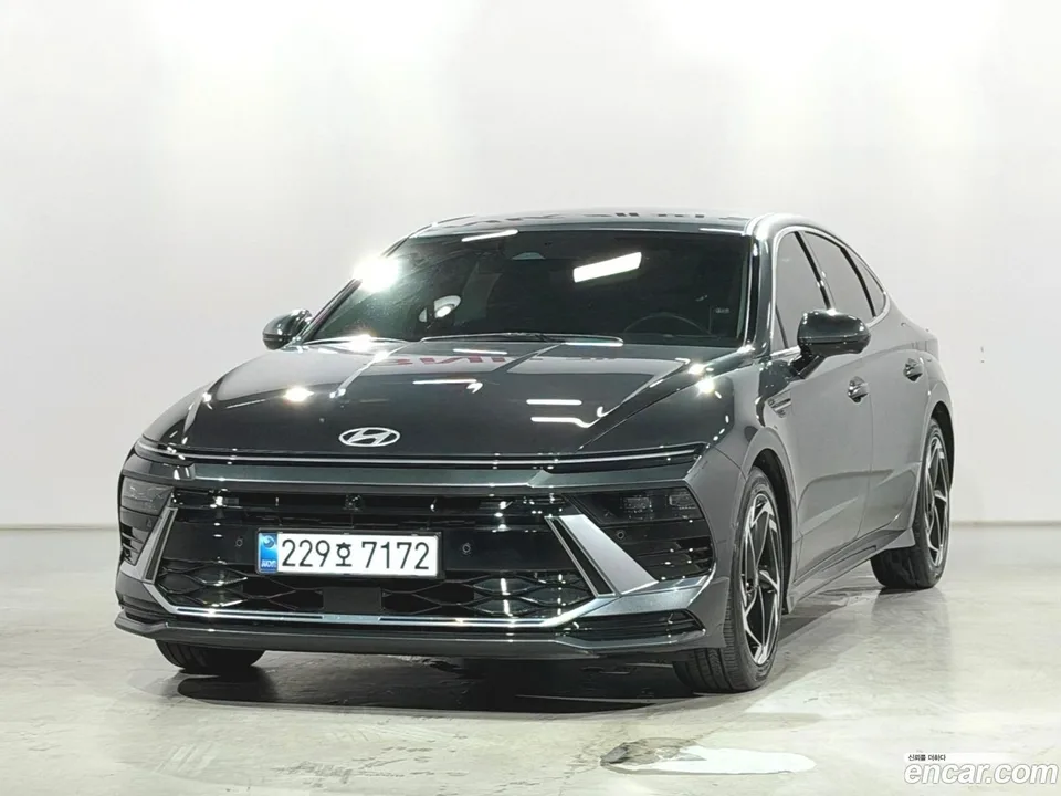 Hyundai Sonata The Edge Hybrid 2024 — фото 1, купить с доставкой в Москву