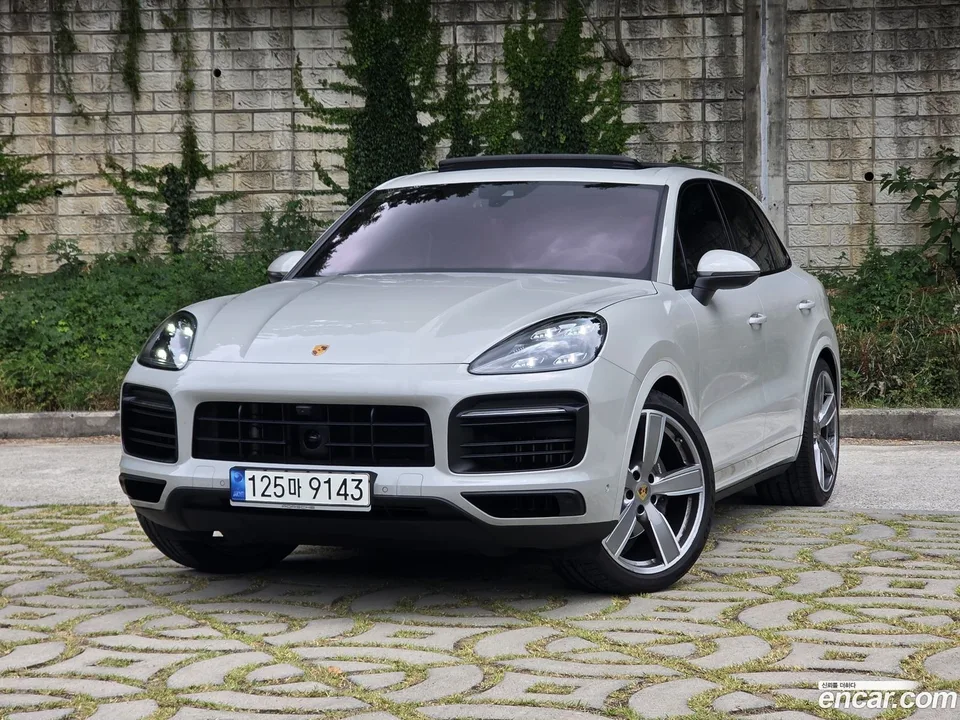 Porsche Cayenne 3.0 2022 — thumbnail 3