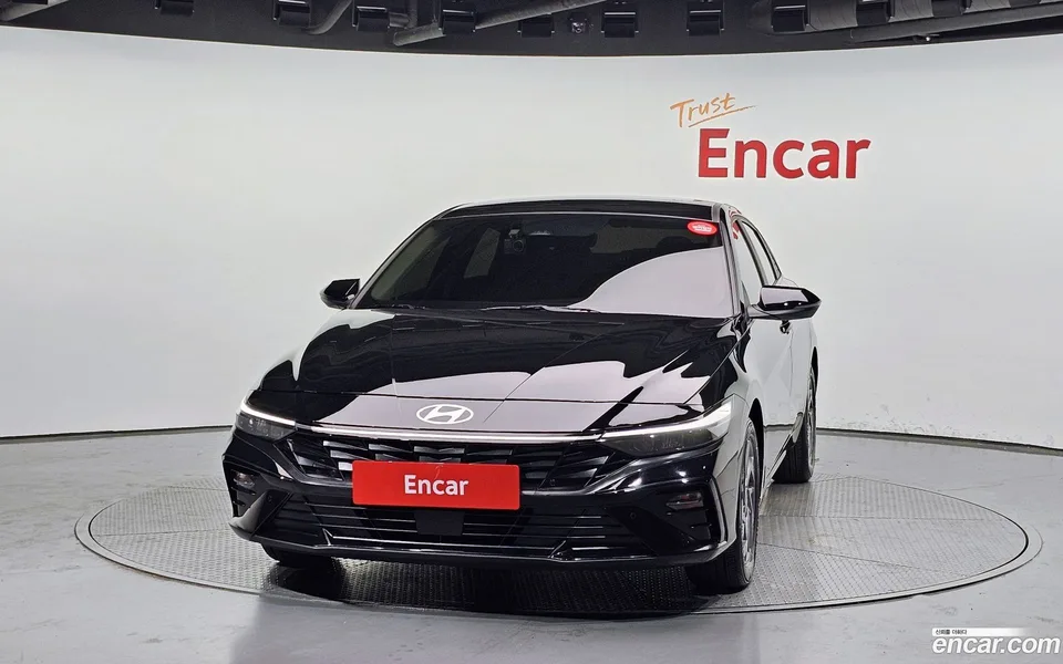 Hyundai Avante CN7 1.6 2024 — thumbnail 3
