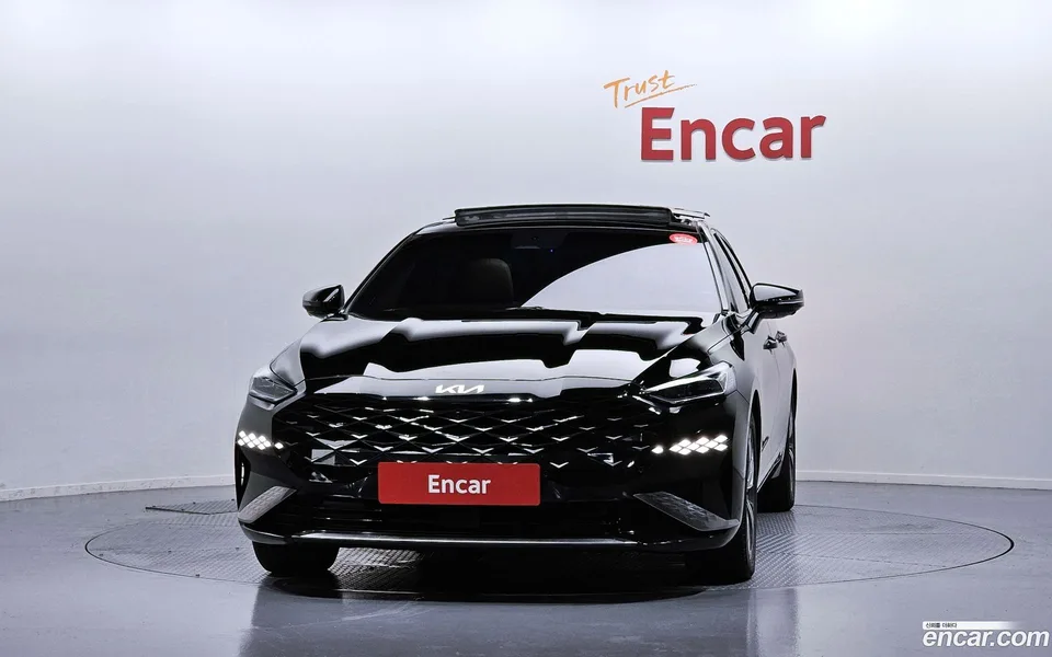 Kia K8 Hybrid 2022 — thumbnail 3
