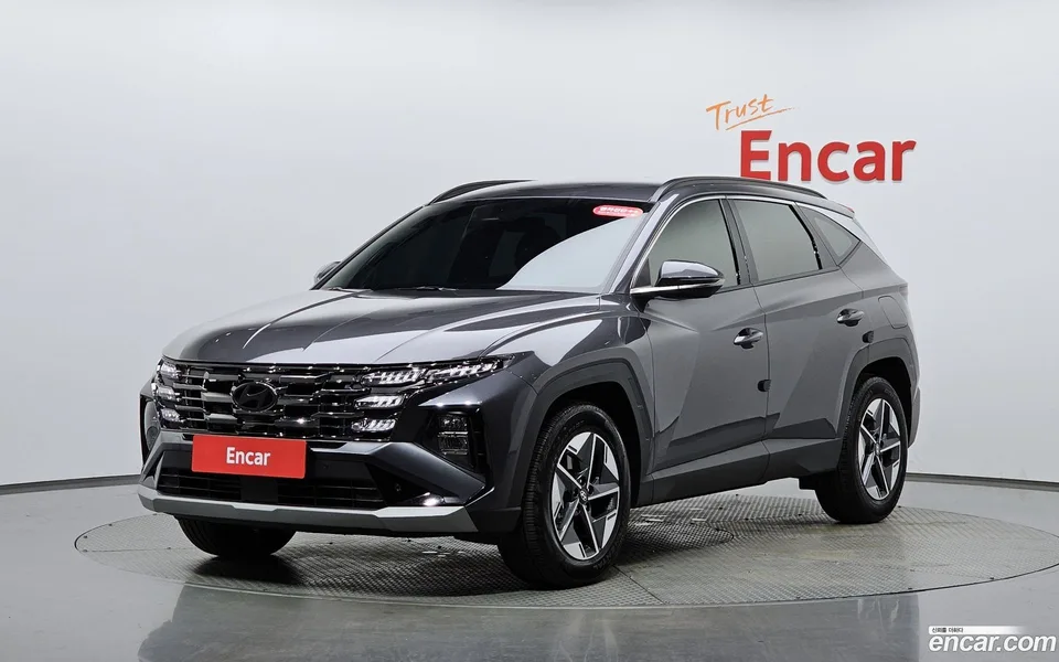 Hyundai Tucson Hybrid NX4 HEV 1.6 2WD 2025 — photo 1, buy with delivery to Moscow