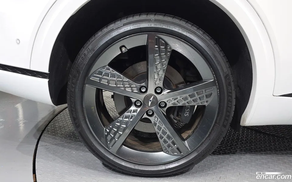 Genesis GV70 2.5T 2WD 2022 — thumbnail 5