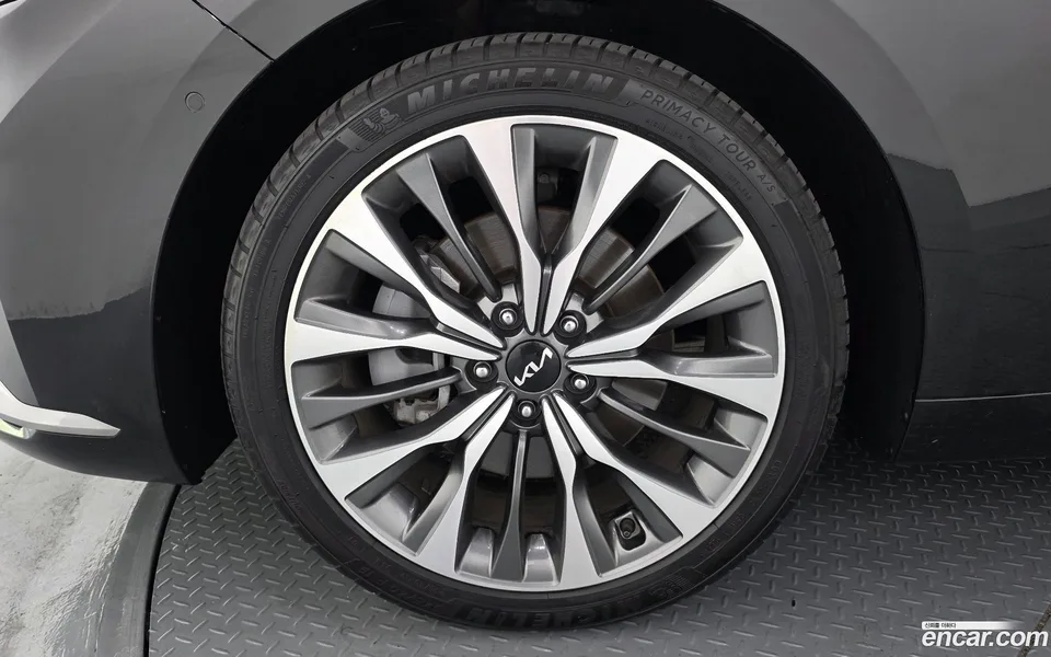 Kia K8 2.5 2WD 2024 — thumbnail 2