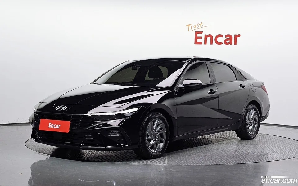 Hyundai Avante CN7 1.6 2024 — photo 1, buy with delivery to Moscow