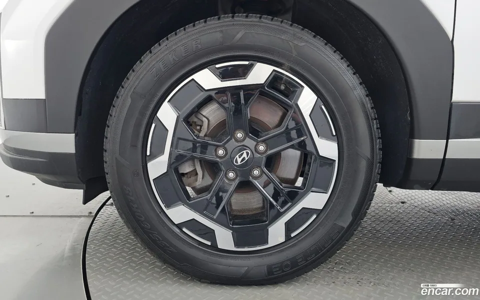Hyundai SantaFe 2.5T 2WD 2023 — thumbnail 4