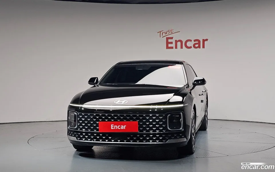 Hyundai Grandeur 2.5 2WD 2023 — thumbnail 3