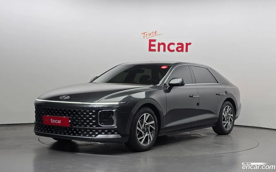 Hyundai Grandeur 2.5 2WD 2024 — photo 1, buy with delivery to Moscow