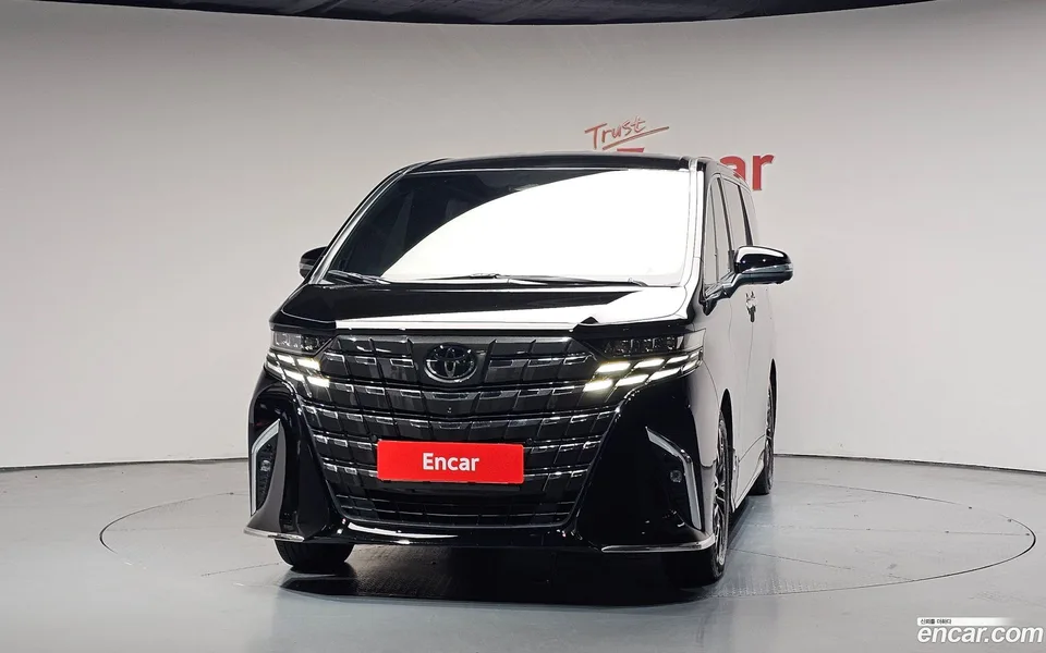 Toyota Alphard 2.5 HEV AWD 2023 — thumbnail 3
